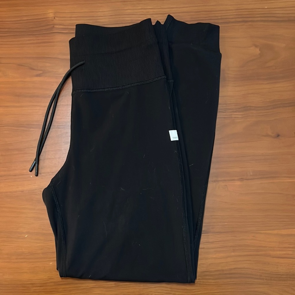 Vuori Daily Jogger